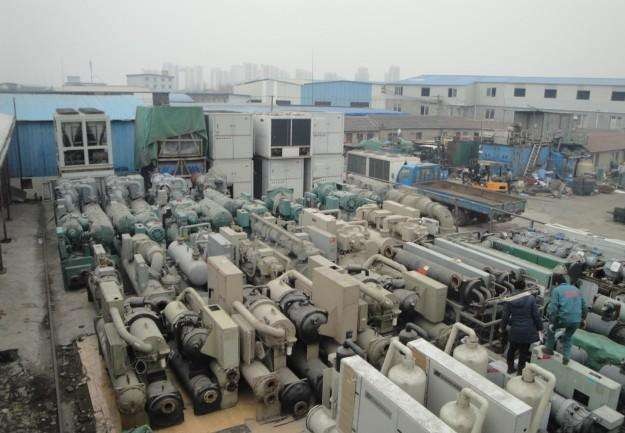 龍泉化工場封鎖轉產工場回收金字招牌